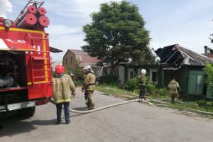 Пожар на улице Нижняя Луговая в Курске ликвидирован