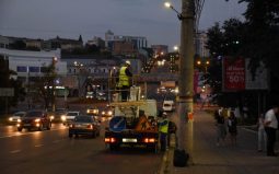 В Курске ремонтируют уличное освещение
