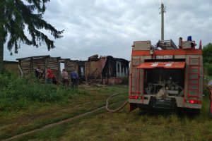 Во время пожара в Курской области погибла семья