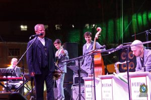 Джазовый оркестр Игоря Бутмана дал в Курске бесплатный концер
