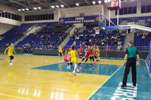 В Курске начался Кубок губернатора по баскетболу