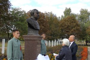 В Бараново открыли памятник