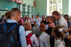 Олимпийский чемпион Александр Поветкин посетил свою родную школу