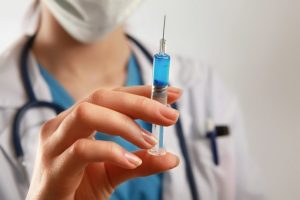 Прививки против гриппа сделали уже 15% курян