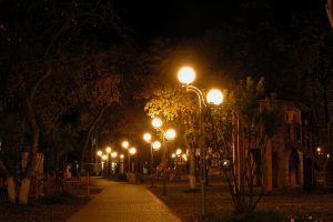 В парках Курска становится светлее