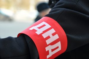 Дружиной –  по мошенникам