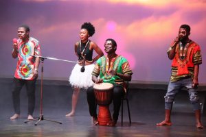 Сто сорок наций под курской крышей