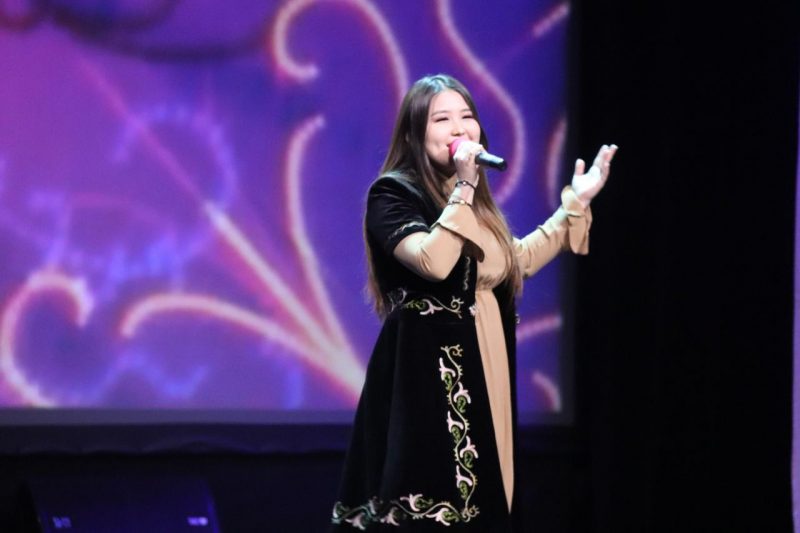 Сто сорок наций под курской крышей