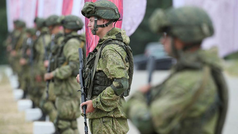 Социологический допрос: командиров уволят за плохое настроение солдат