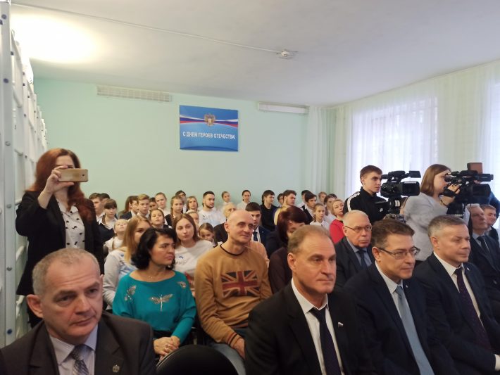 В День героев Отечества курской школе №42 присвоили имя Бориса Шуклина