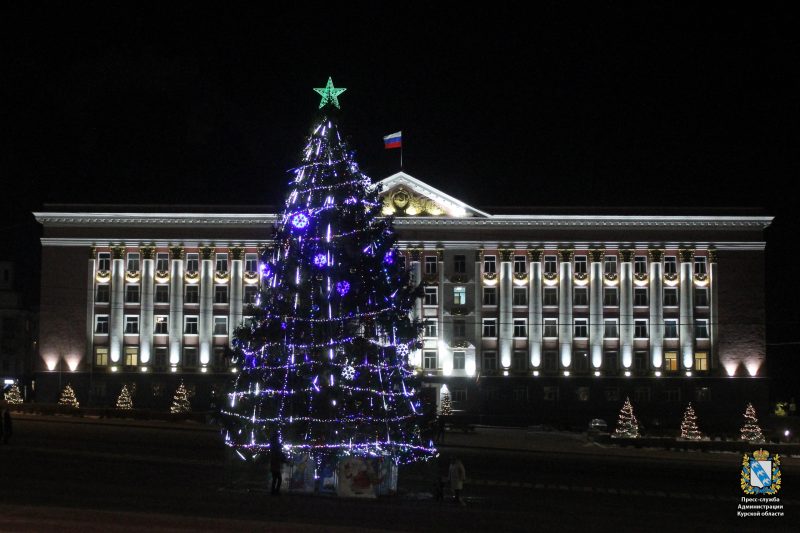 Роман Старовойт призвал чиновников отказаться от новогодних подарков
