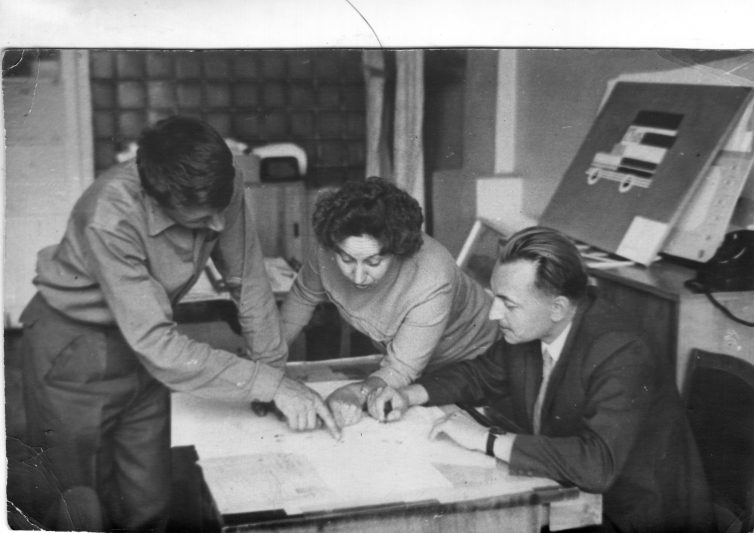  Он любил этот город, знакомый до слез, или краски Курска от Владимира Степанова