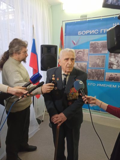 В День героев Отечества курской школе №42 присвоили имя Бориса Шуклина