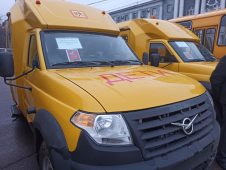 Курские школы получили 26 новых автобусов