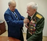 Ветеран Петр Михин из Курска стал членом Союза писателей России