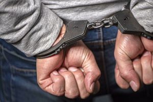 Курянин задержан по подозрению в избиении семилетнего сына