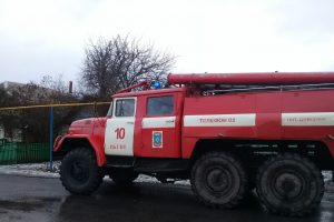 В Курской области загорелся жилой дом