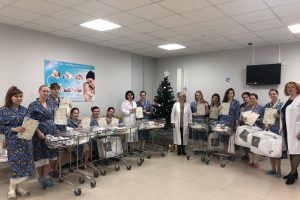 В Курске новорожденные получили первые свои документы и подарки