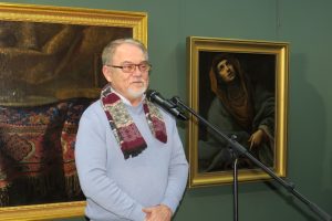 В Курске открылась выставка живописи «Бесконечная история»