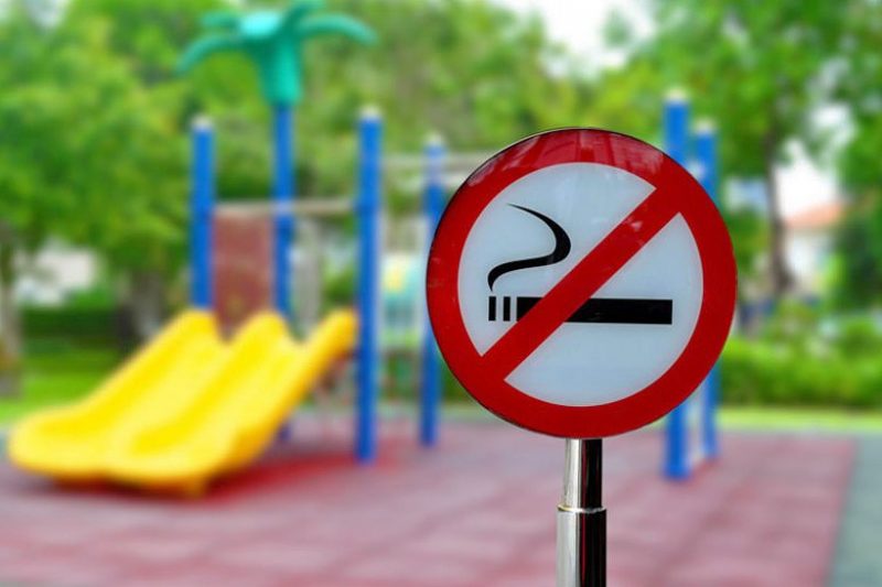 В Курской области продавали сигареты рядом с детским садом