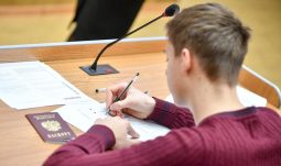 Курские старшеклассники напишут итоговое сочинение не ранее 5 апреля