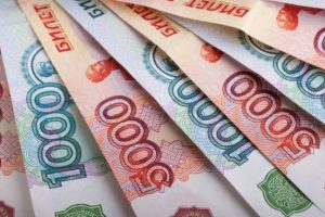 Курянка обманом получила 400 тысяч рублей