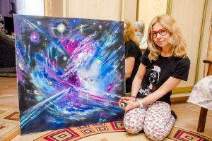 Курская художница планирует отправить коронавирус в космос