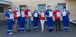 Курским больницам передали более 460 защитных комбинезонов