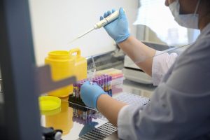 В Курске на антитела тестируют медработников  и пациентов