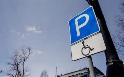 Для гостей Курской Коренской ярмарки организуют 11 парковок