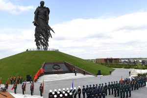 Курянка участвовала  в создании «Сада памяти» вместе с президентами Путиным  и Лукашенко