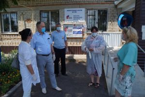 В Курской области председатель УИК спасла жизнь мужчине с инфарктом