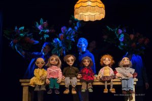 В Курском театре кукол сезон открывает «Бабаня»