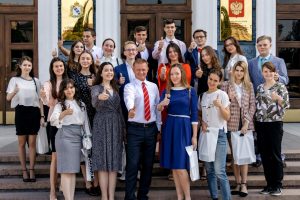 Роман Старовойт рассказал курским стобалльникам, как стать губернатором