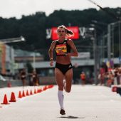 Курская атлетка выиграла бронзовую медаль Московского марафона