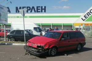 В Курске в тройном ДТП пострадал водитель