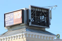 В Курске с «шестерки» демонтировали рекламный видеоэкран