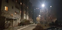 В Курске восстанавливают освещение по заявкам жителей