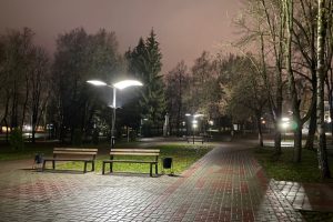 В курском парке Дзержинского установлено 115 светильников