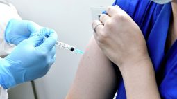 В Курской области 128 тысяч человек привились от гриппа