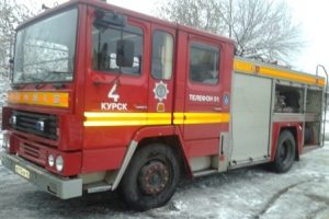 В Курске на пожаре спасли 14 человек, включая 3 детей