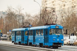 Трамвай покинул место ДТП