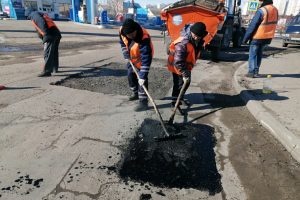 В Курской области провели ямочный ремонт дорог на 3000 кв. м