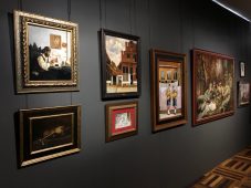 В галерее Дейнеки открылась выставка курского художника