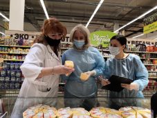 В Курске проверили качество сыра «Российский»