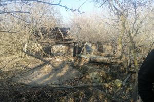 Стена старого дома  рухнула на детей