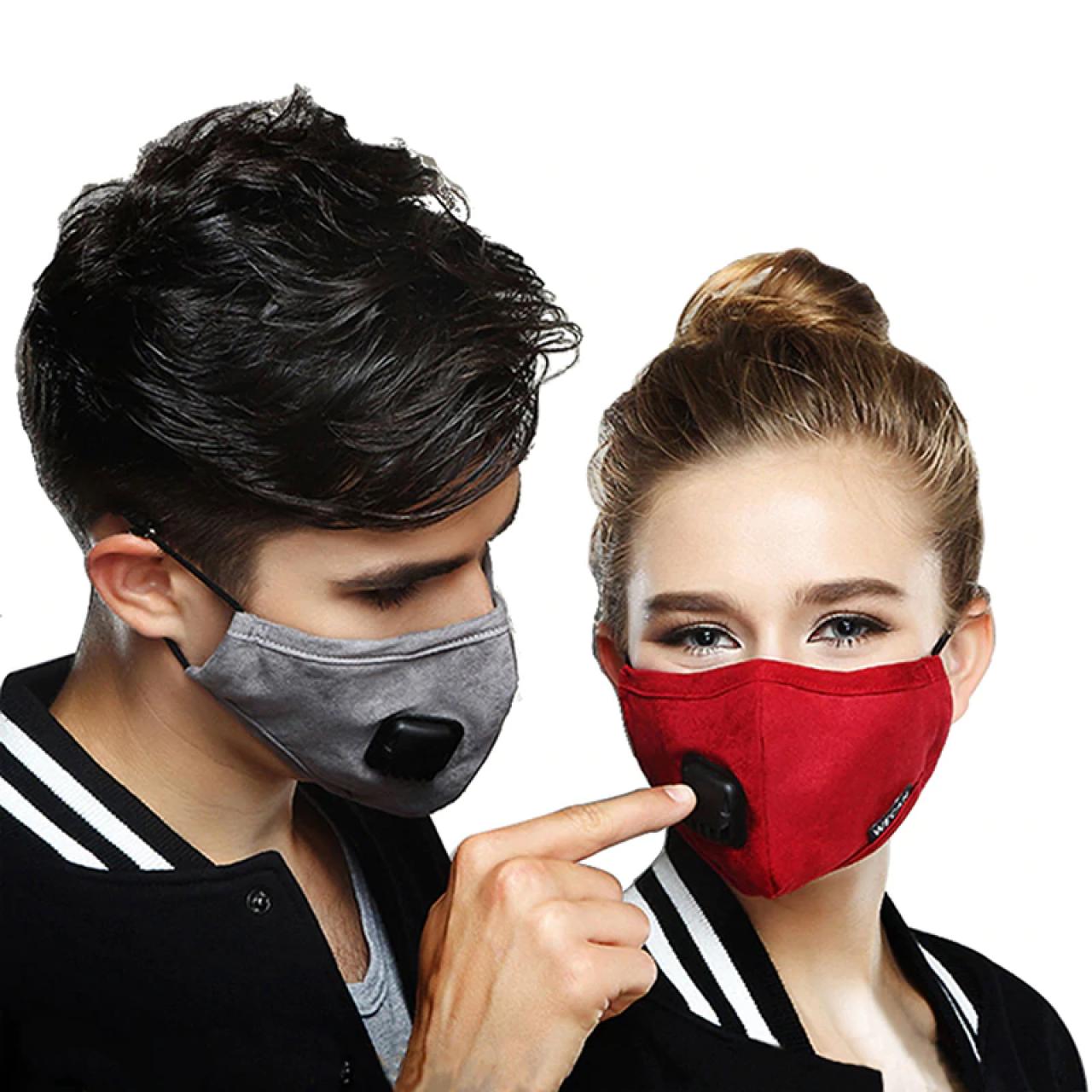 фото пары в масках для лица