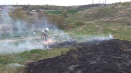 Курянин сжигал мусор, не соблюдая правила пожарной безопасности