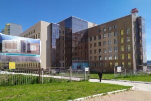 Поликлинику на проспекте Дериглазова откроют в 2022 году