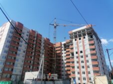 В Курске выявили нарушения на трёх стройплощадках